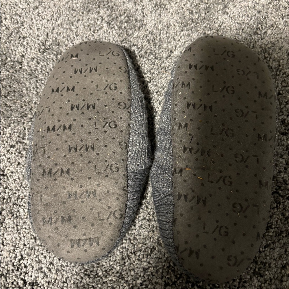 Slippers - Picture 2 of 2